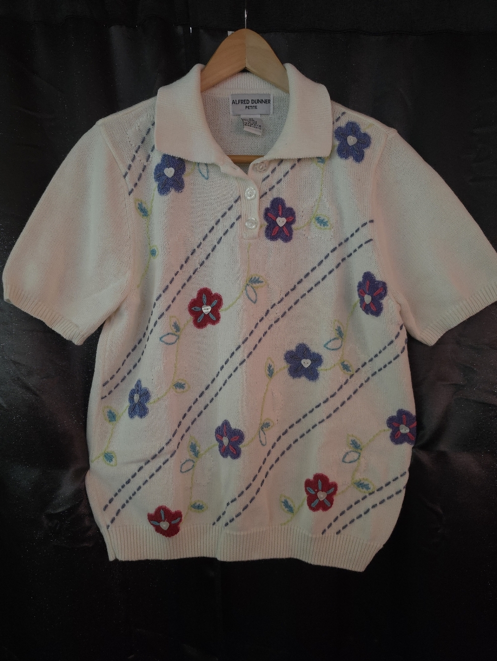 Alfred Dunner Women's Floral Embroidered Short Sleeve Pull Over Sweater PS